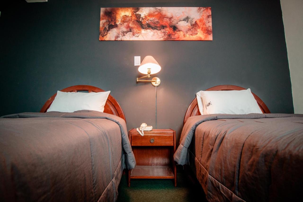 Hotel Saint Germain 3*
